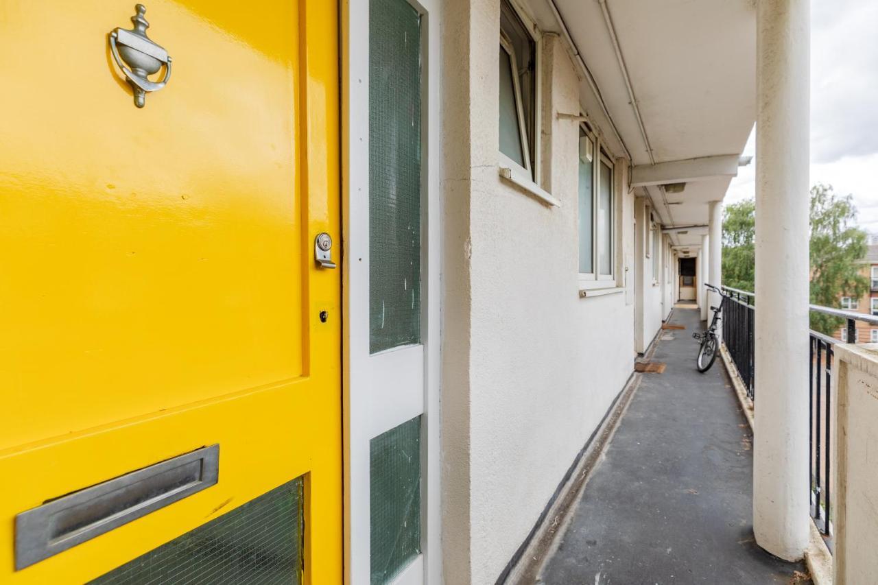Cosy 3 Bed Flat Ideal For Trips To Londra Esterno foto