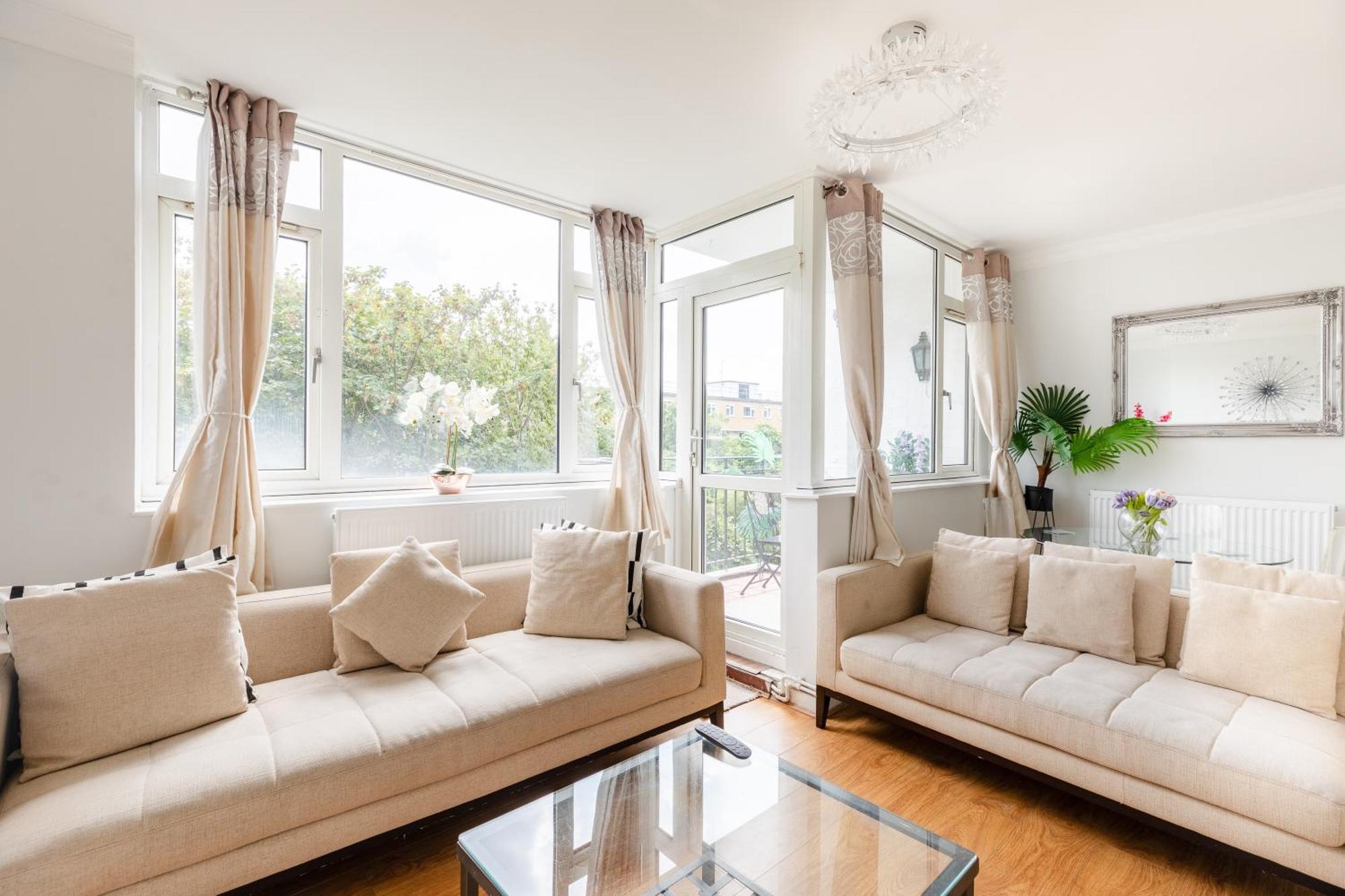 Cosy 3 Bed Flat Ideal For Trips To Londra Esterno foto