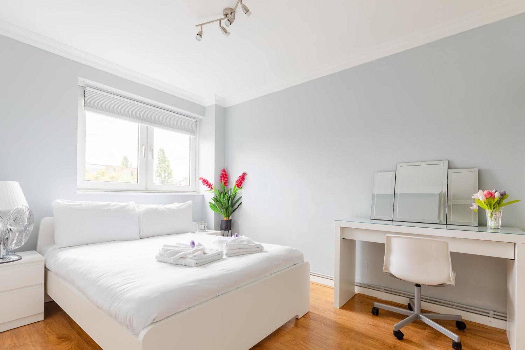 Cosy 3 Bed Flat Ideal For Trips To Londra Esterno foto