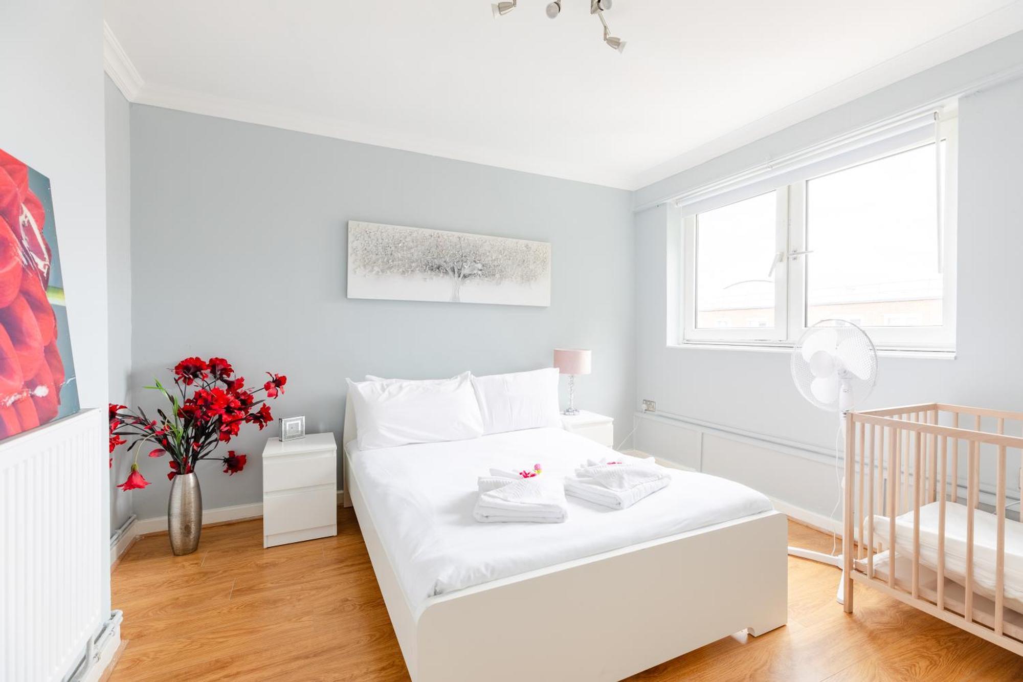 Cosy 3 Bed Flat Ideal For Trips To Londra Esterno foto