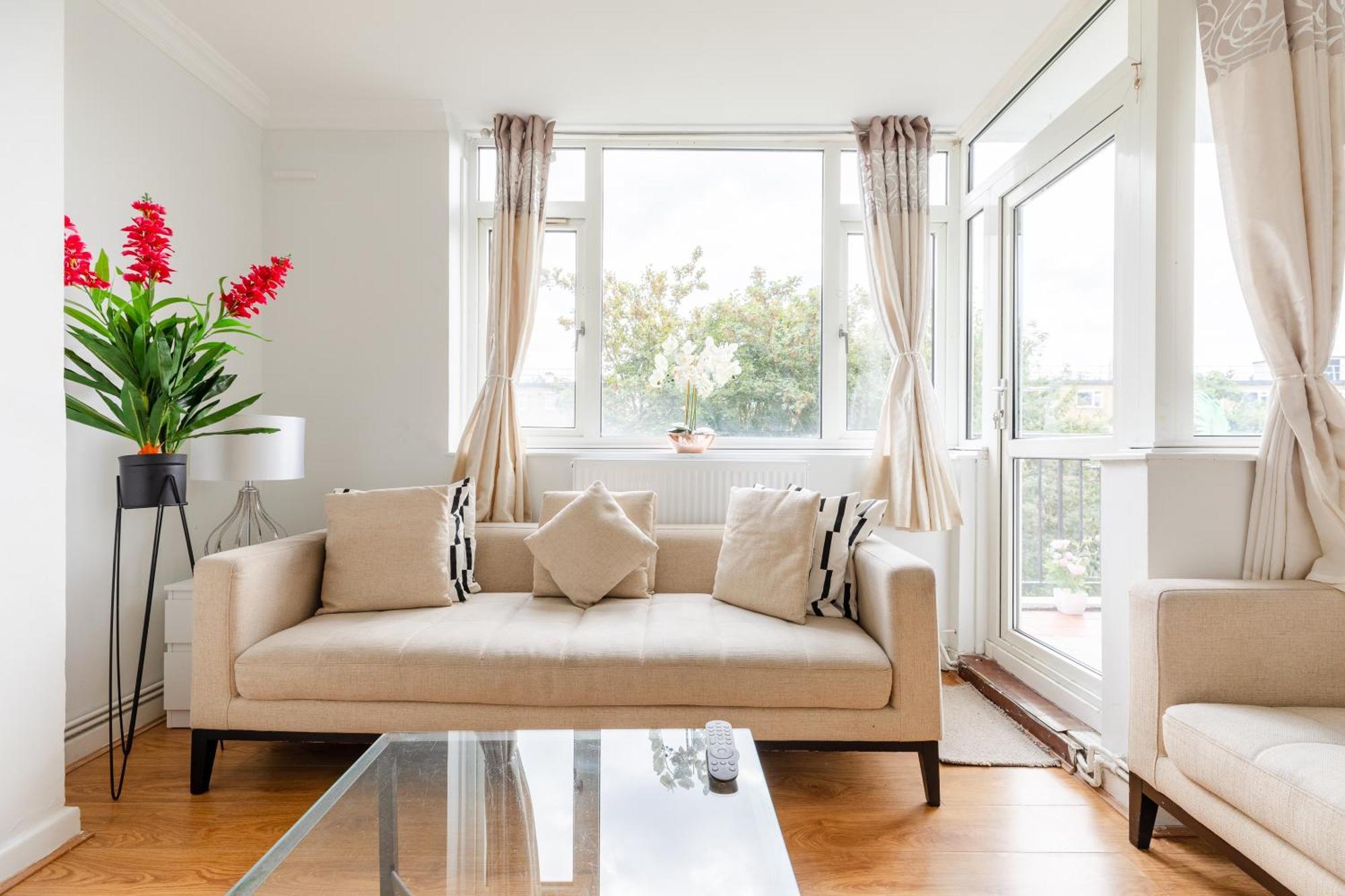 Cosy 3 Bed Flat Ideal For Trips To Londra Esterno foto