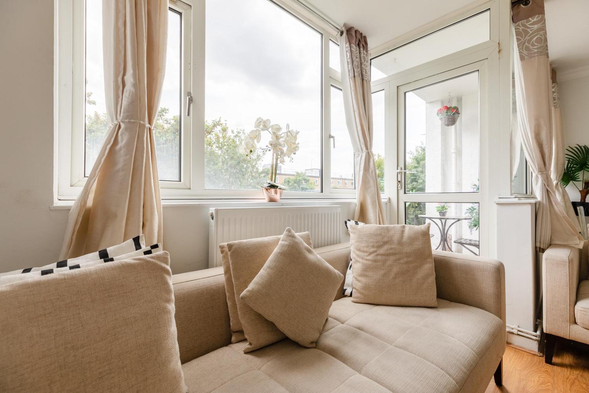 Cosy 3 Bed Flat Ideal For Trips To Londra Esterno foto