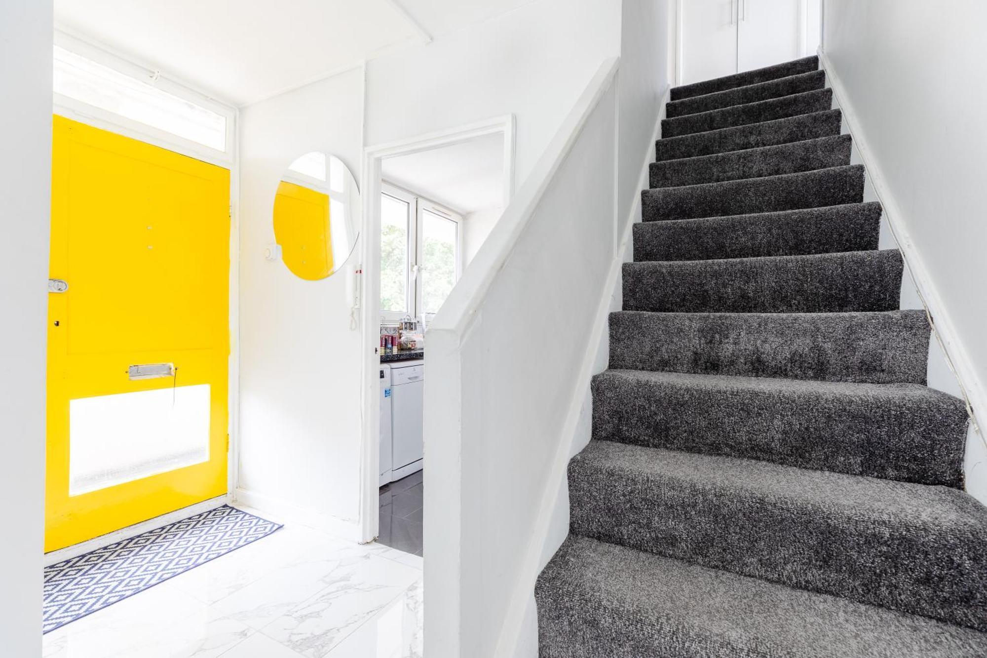 Cosy 3 Bed Flat Ideal For Trips To Londra Esterno foto
